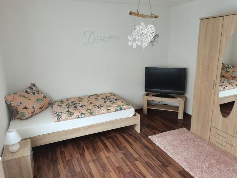 Ferienwohnung Im Drosselnest 헤힝겐 외부 사진